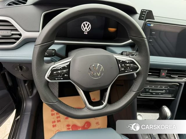 Volkswagen Tharu 2024 Черный из Китая