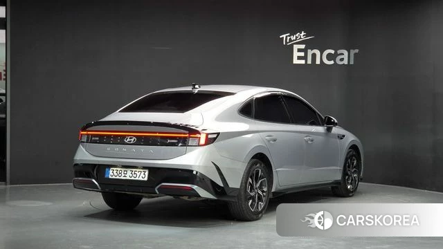 Hyundai Sonata D Edge (DN8) 2024 Серебряный из Кореи