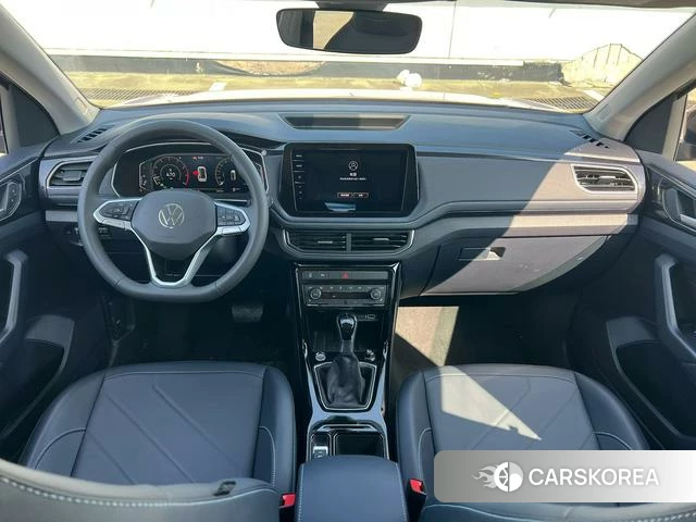 Volkswagen Tharu 2026 Красный из Китая
