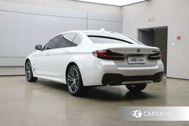 BMW 5 series 2022 Белый из Китая
