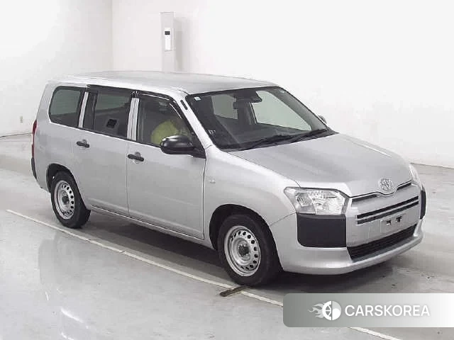 Toyota Probox 2021 из Японии