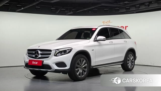 Mercedes-Benz GLC-Class X253 2018 Белый из Кореи