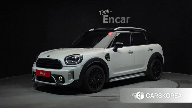 Mini Cooper Countryman 2024 Белый из Кореи