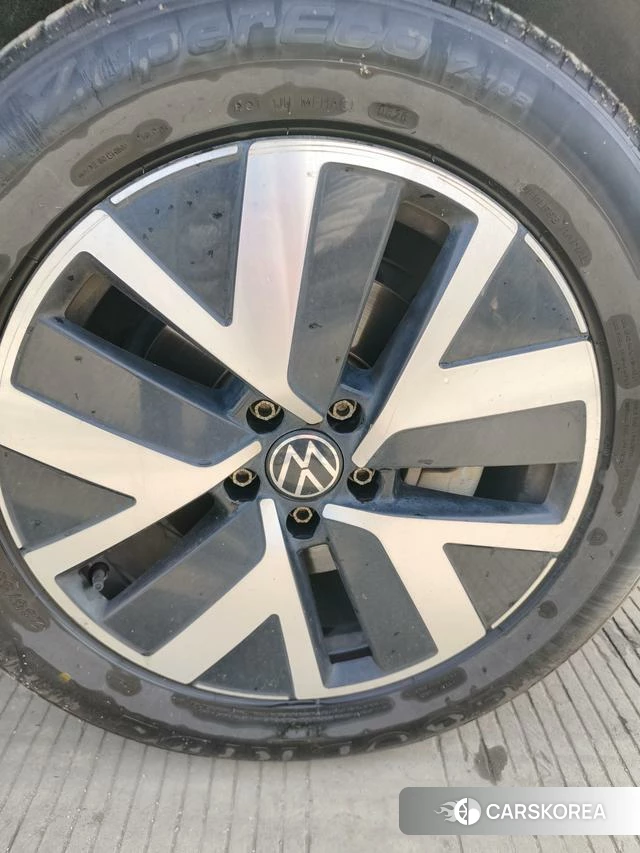 Volkswagen Tayron 2023 Черный из Китая