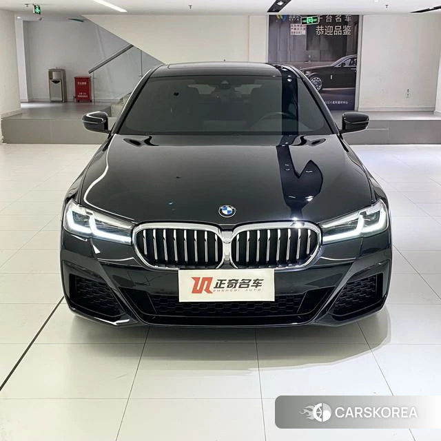 BMW 5 series 2021 Черный из Китая