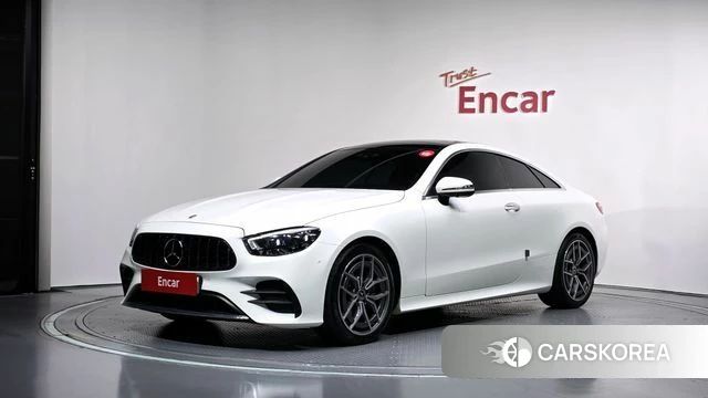 Mercedes-Benz E-Class W213 2022 Белый из Кореи