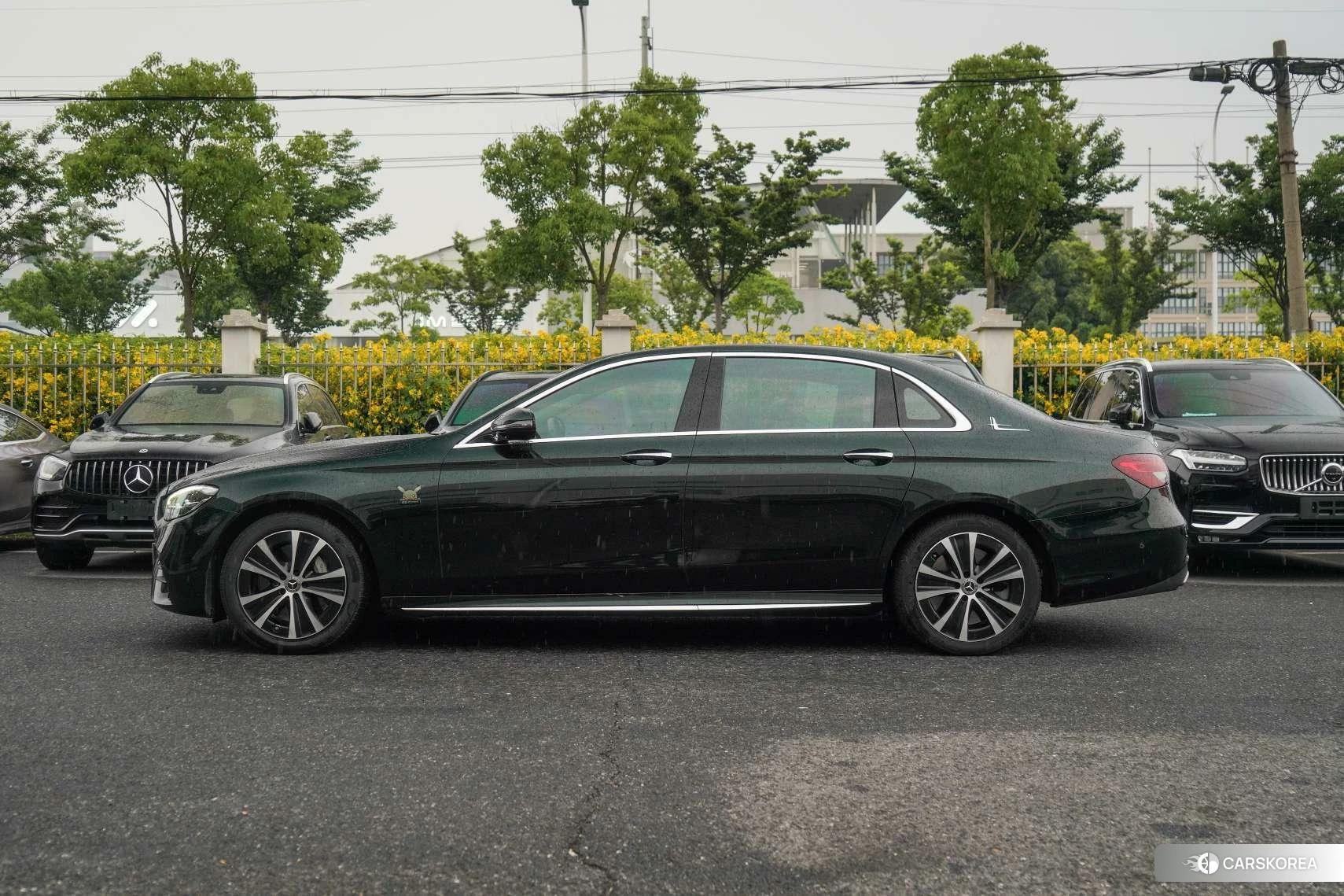 Mercedes-Benz E-Class 2021 Зеленый из Китая