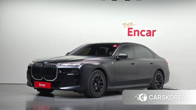 BMW i7 (G70) 2024 Черный из Кореи