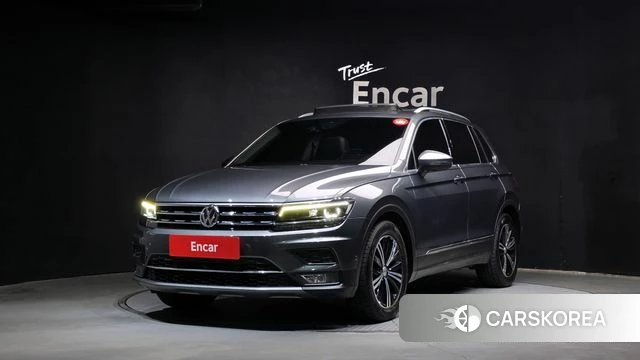 Volkswagen Tiguan second Generation 2019 Серый из Кореи