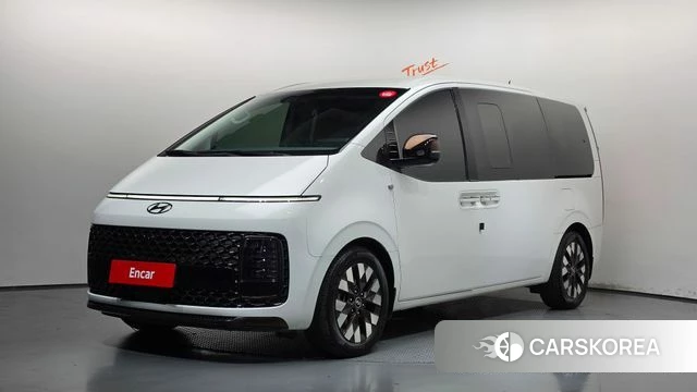 Hyundai Staria 2021 Белый из Кореи