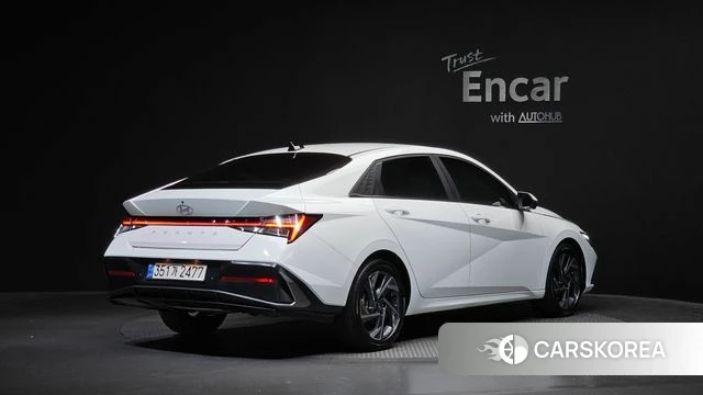 Hyundai The New Avante (CN7) 2023 Белый из Кореи