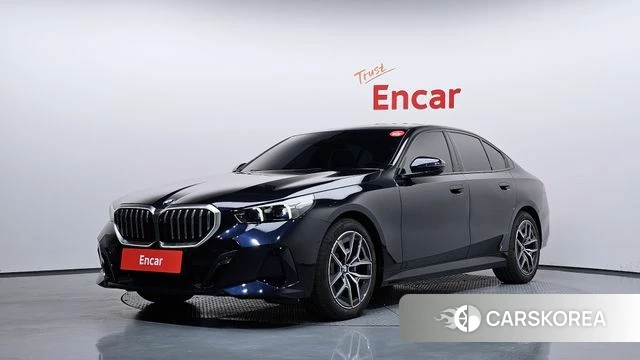 BMW 5 Series (G60) 2026 Черный из Кореи