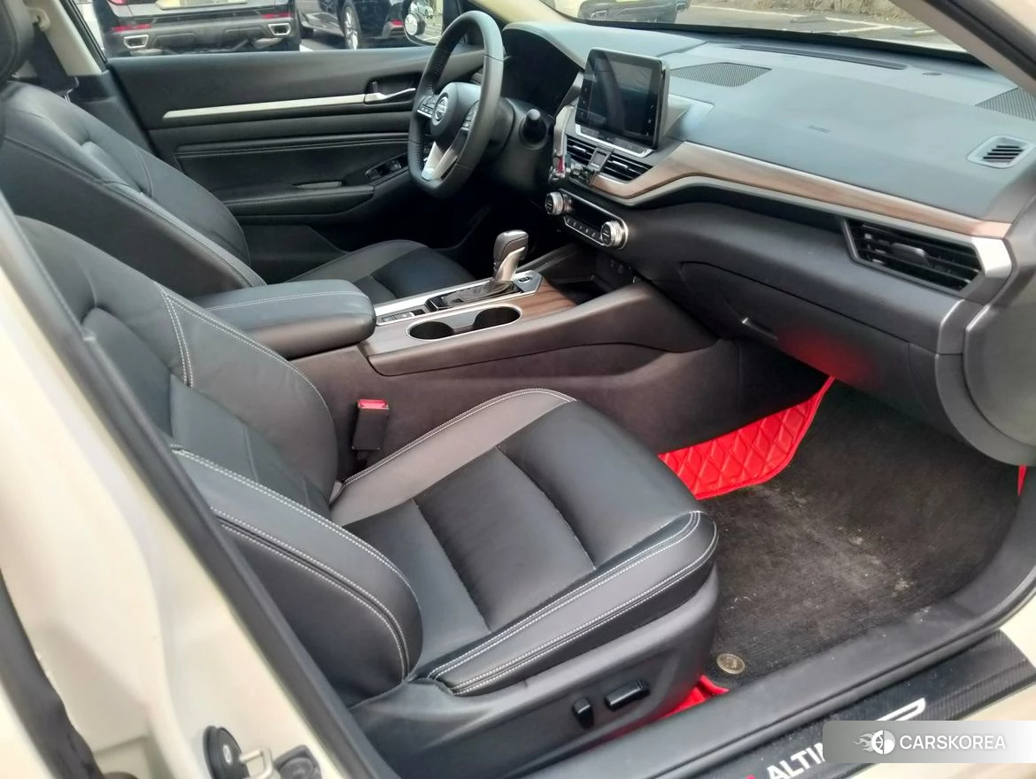 Nissan Altima 2020 Белый из Китая