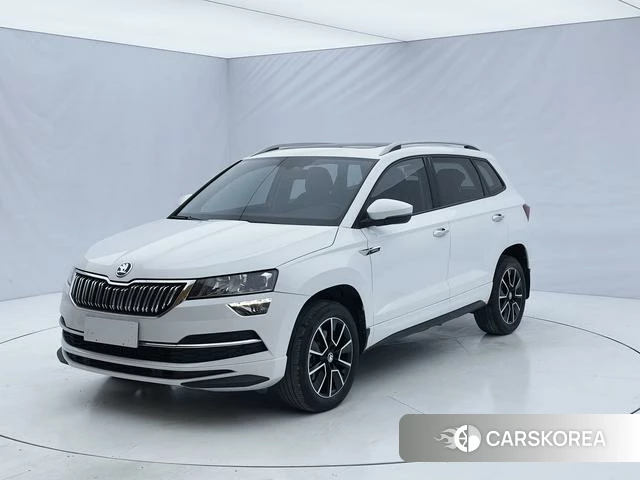 Skoda Karoq 2024 Белый из Китая
