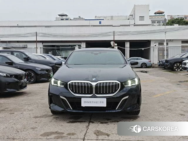 BMW 5 series 2025 Черный из Китая