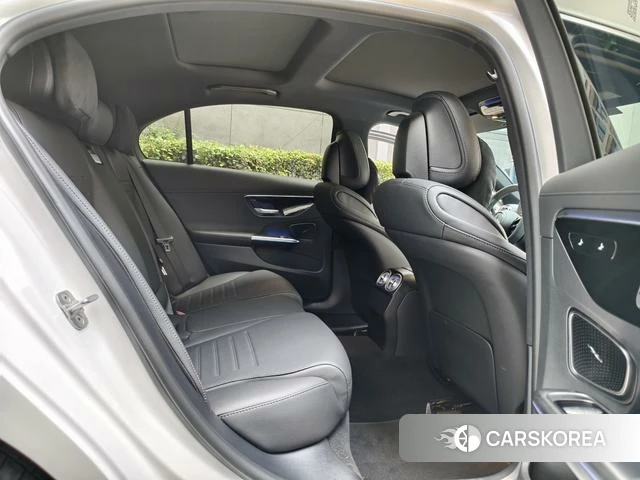 Mercedes-Benz C-class 2025 Белый из Китая