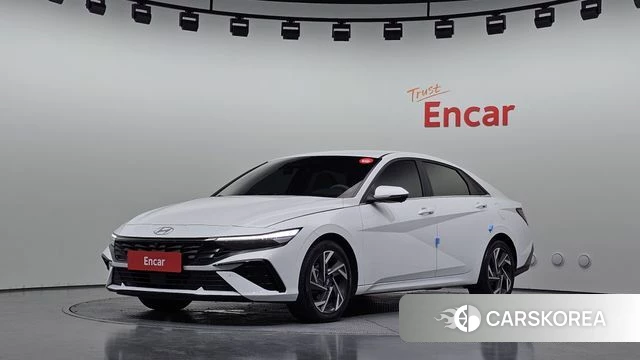 Hyundai The New Avante (CN7) 2023 Белый из Кореи