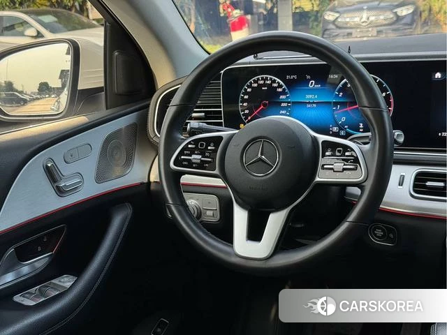 Mercedes-Benz GLE 2021 Белый из Китая