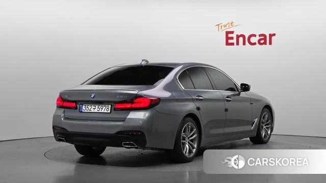 BMW 5 Series (G30) 2018 Серый из Кореи