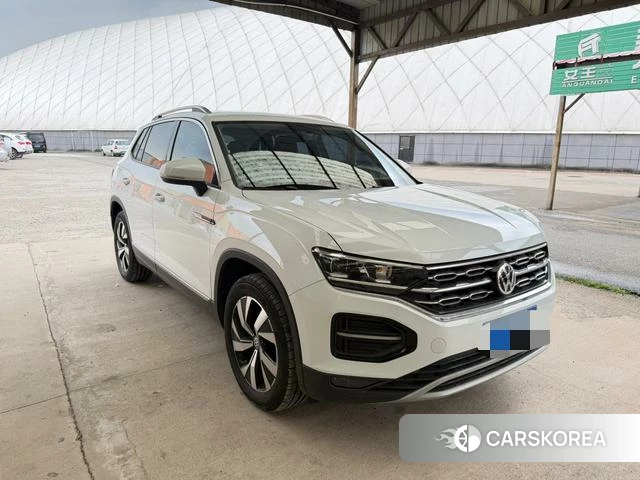 Volkswagen Tayron 2021 Белый из Китая
