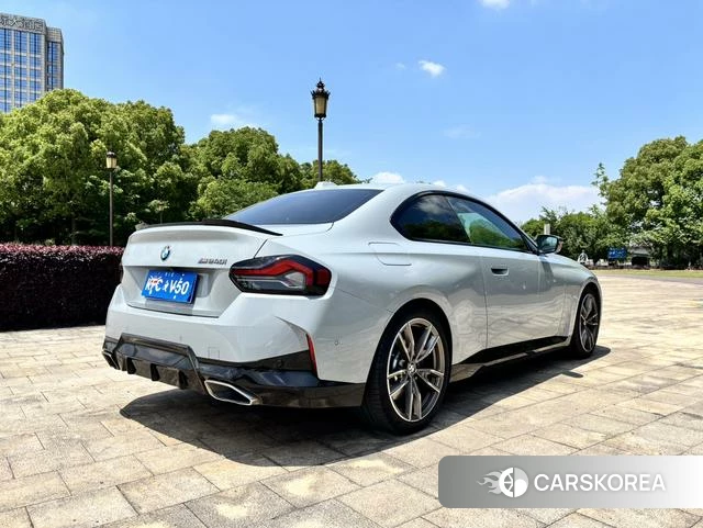 BMW 2 series 2024 Серебристо-серый из Китая