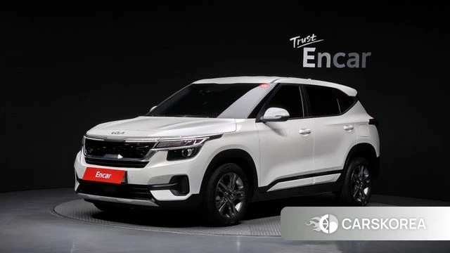 Kia Seltos 2022 Белый из Кореи