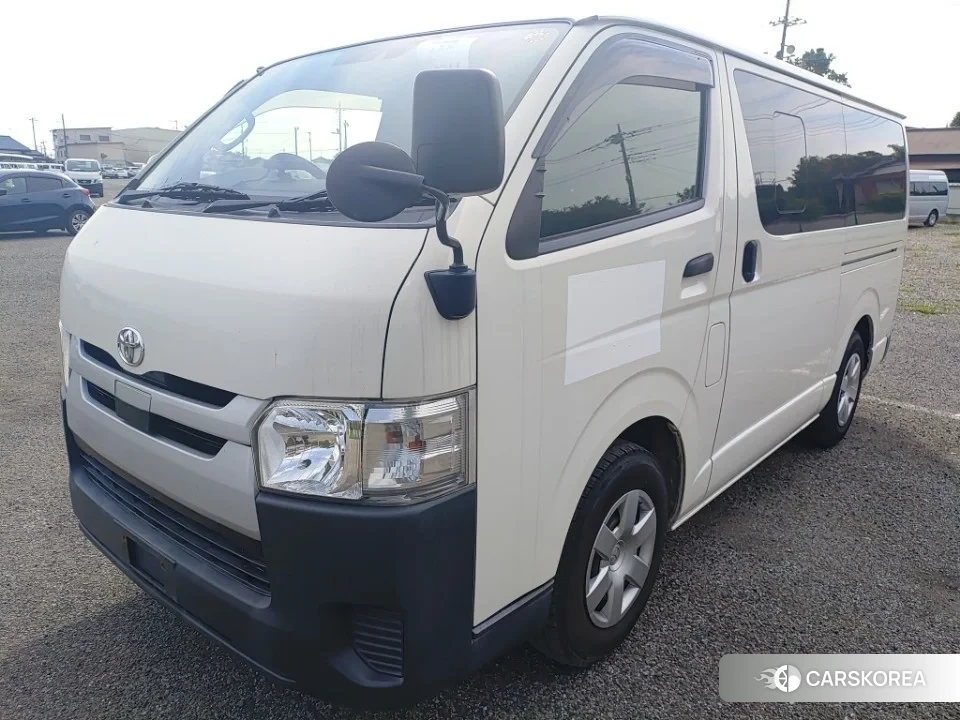 Toyota HiAce Van 2020 из Японии