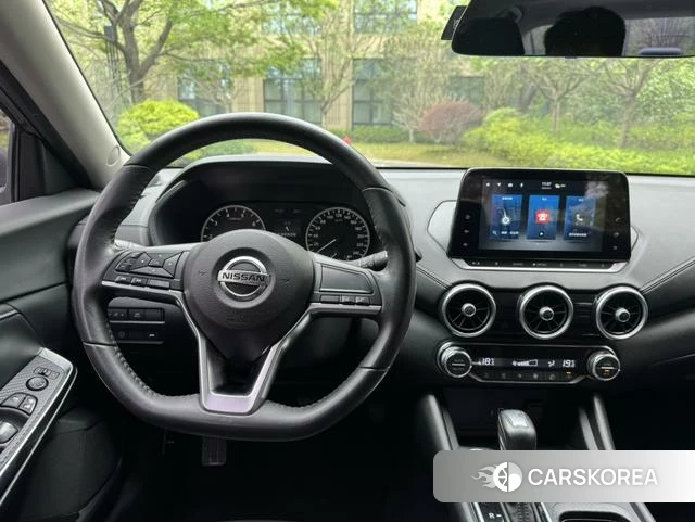 Nissan Sylphy 2021 Темно-серый из Китая