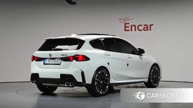 BMW 1 Series (F70) 2025 Белый из Кореи