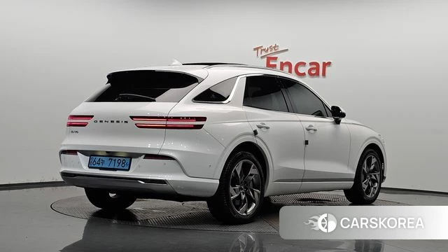 Genesis Electrified GV70 2022 Белый из Кореи