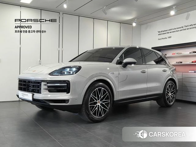 Porsche Cayenne (PO536) 2026 Серебряный из Кореи