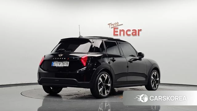 Mini Cooper S 4th Generation 2026 Черный из Кореи