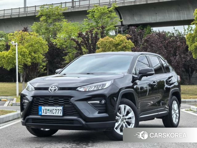 Toyota Wildlander 2023 Черный из Китая