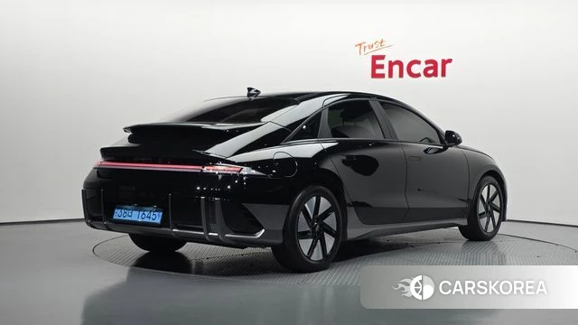Hyundai Ionic 6 2024 Черный из Кореи