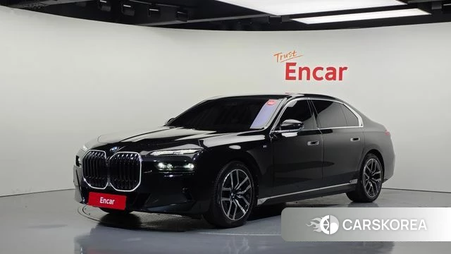 BMW 7 Series (G70) 2025 Черный из Кореи