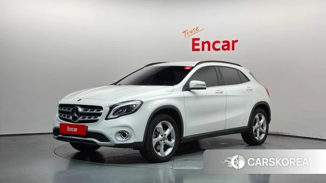 Mercedes-Benz GLA-Class X156 2019 Белый из Кореи
