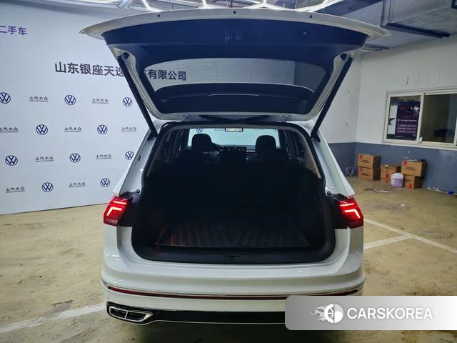 Volkswagen Tiguan L 2024 Белый из Китая
