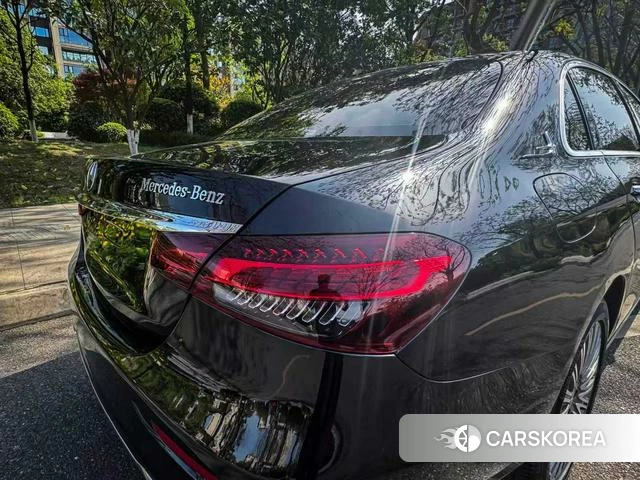 Mercedes-Benz E-Class 2023 Черный из Китая