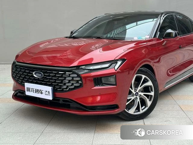 Ford Mondeo 2022 Красный из Китая