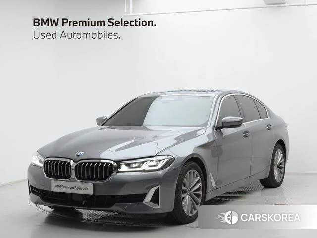 BMW 5 Series (G30) 2023 Серый из Кореи