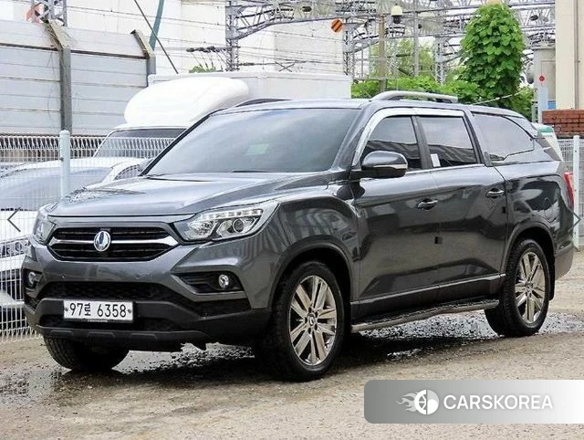Ssangyong Rexton Sports 2018 Серый из Кореи