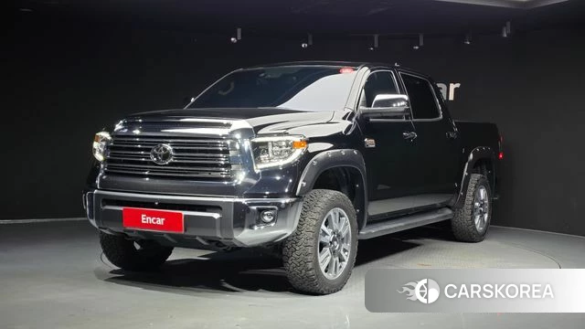 Toyota Tundra 2021 Черный из Кореи