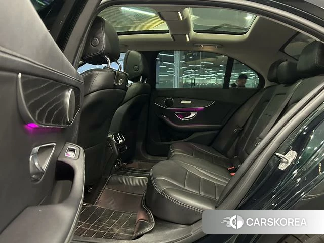 Mercedes-Benz C-class 2021 Зеленый из Китая