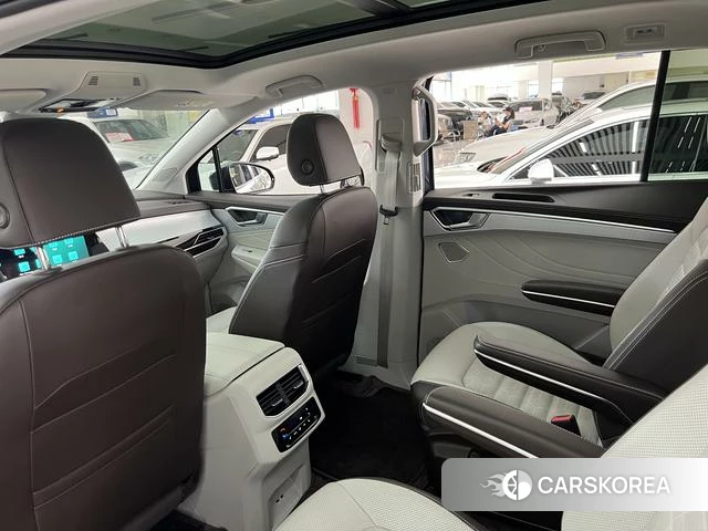 Volkswagen Talagon 2022 Синий из Китая