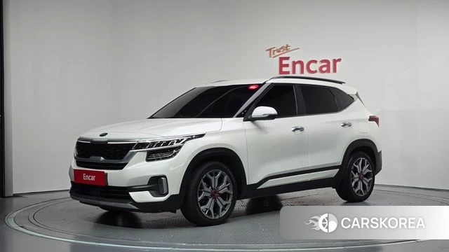 Kia Seltos 2020 Белый из Кореи