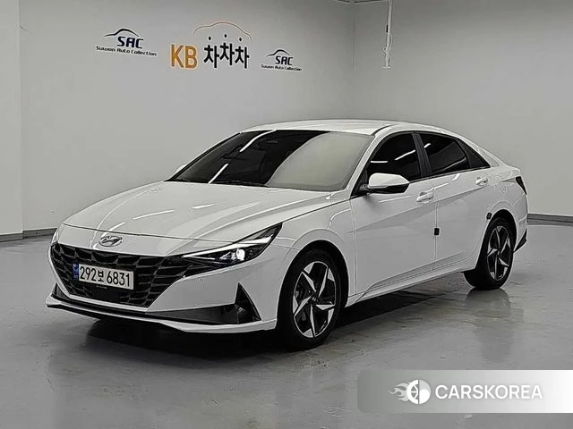 Hyundai Avante (CN7) 2023 Белый из Кореи