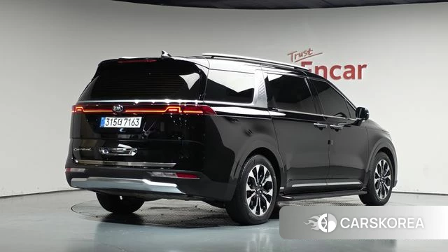 Kia Carnival 4th generation 2021 Черный из Кореи