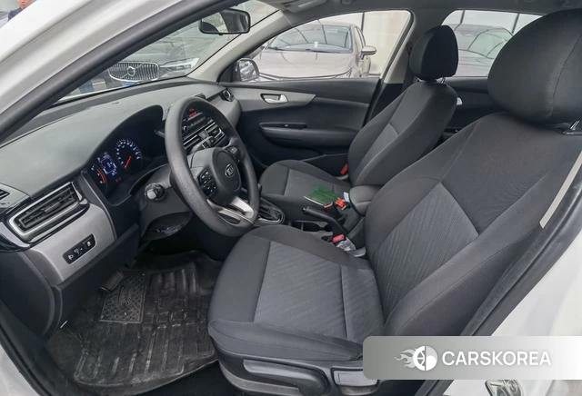 Kia Forte 2021 Белый из Китая