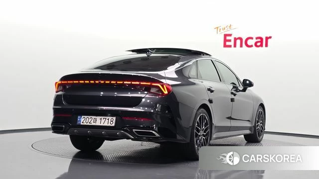 Kia K5 3rd generation 2022 Серый из Кореи