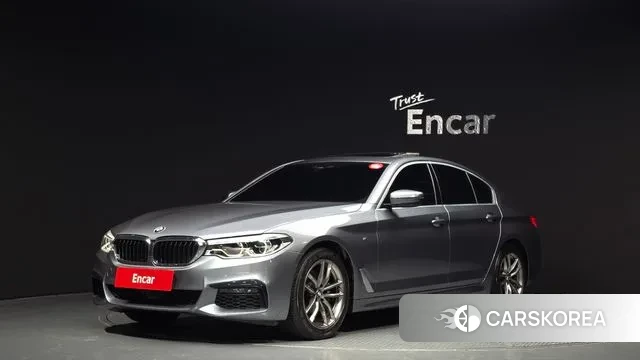 BMW 5 Series (G30) 2020 Серебристо-серый из Кореи